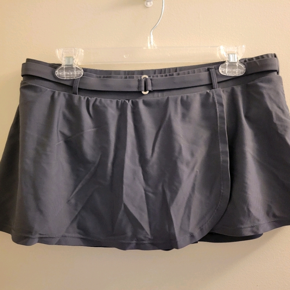 EUC Gray Swimming Skirt